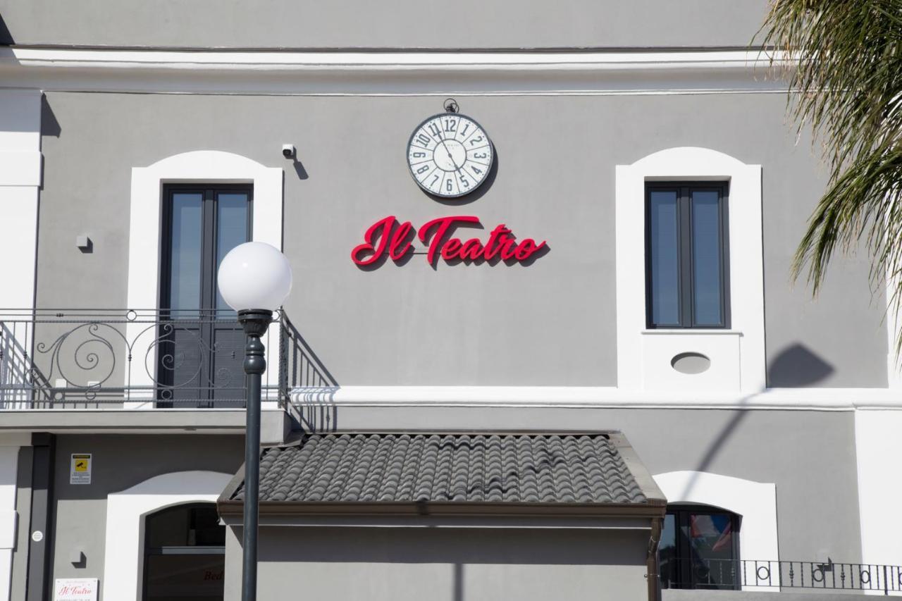Il Teatro B&B マリーナ・ディ・ジョイオーザ・イオーニカ エクステリア 写真